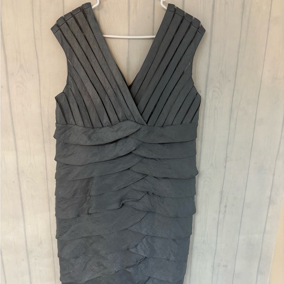 Adrianna Papell Dress Womens Plus Size 14W Shutter Pleat Knee Length Par… - Picture 1 of 16